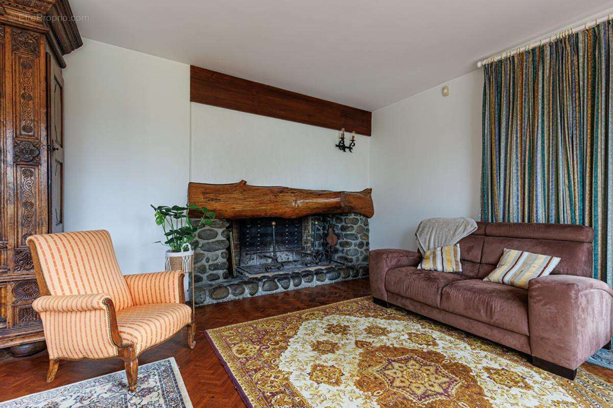 Maison d'architecte 6 chambres + appartement indépendant / Spa /Grand parc / Idéal Famille ou Investisseurs. Fort potentiel loca - photo 6