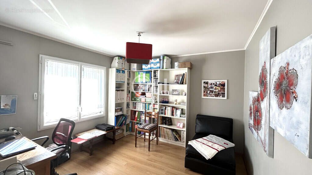 Maison à MONTIGNY-EN-GOHELLE