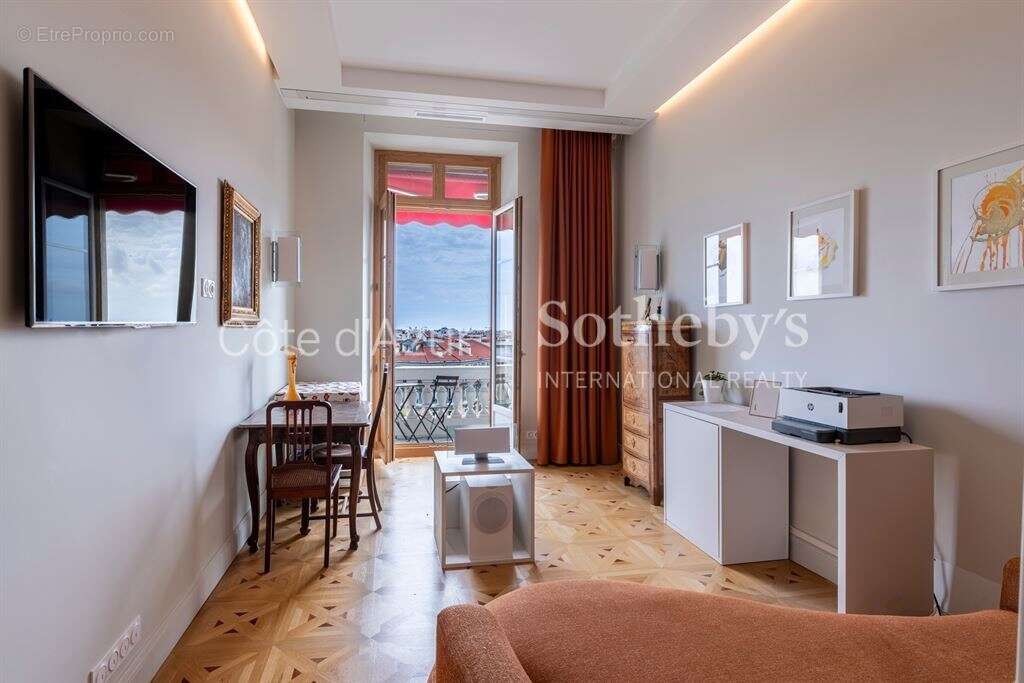 Le Majestic Nice appartement Belle Époque rénové de 260 m² avec balcon - photo 13