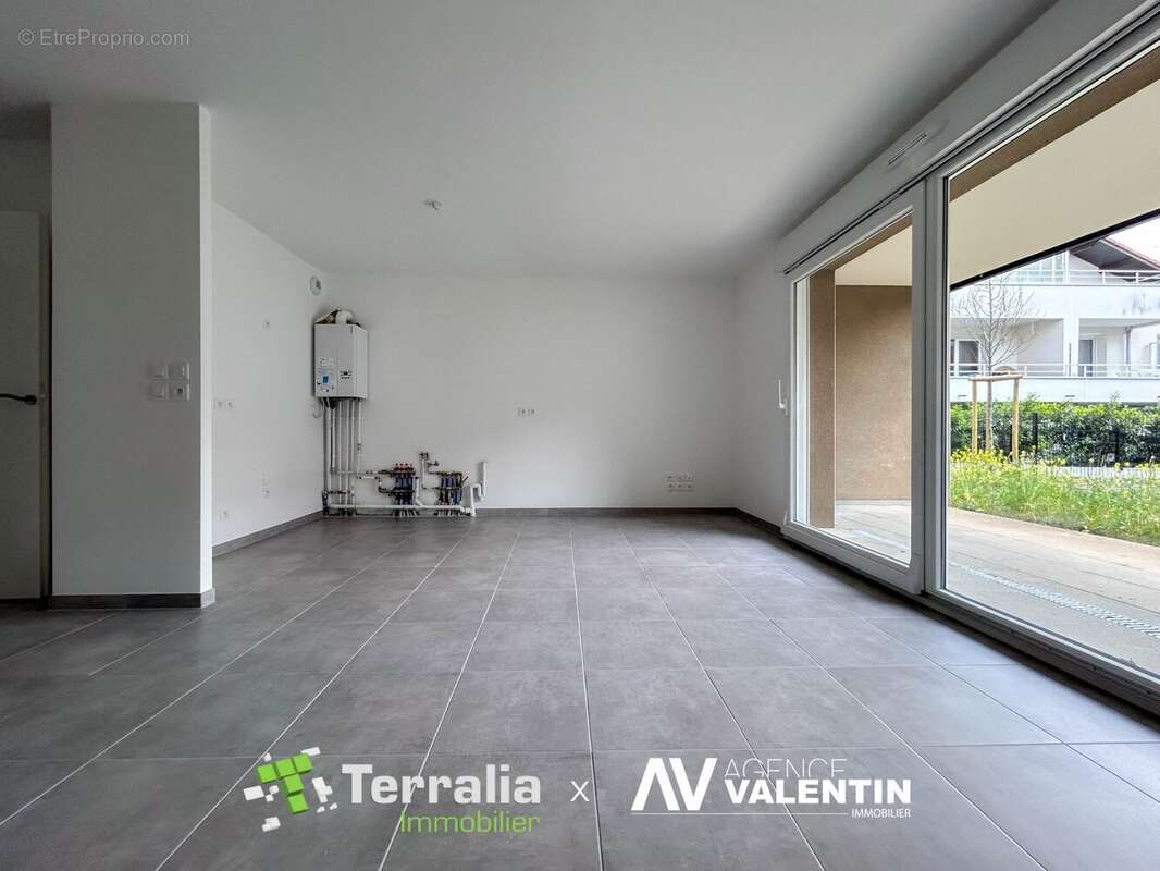 Appartement à NORROY-LE-VENEUR