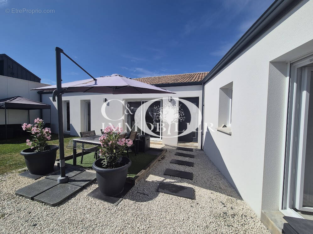 Maison à CHATEAU-THEBAUD