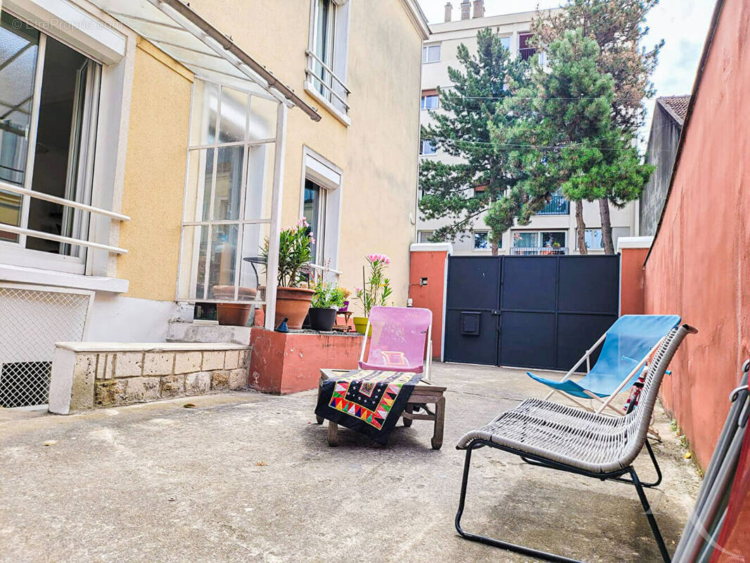 Maison à MONTREUIL