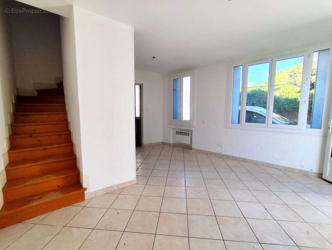 Photo 3 - Maison à SAINT-PORQUIER