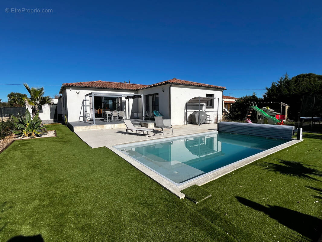 Maison à ALLEGRE-LES-FUMADES