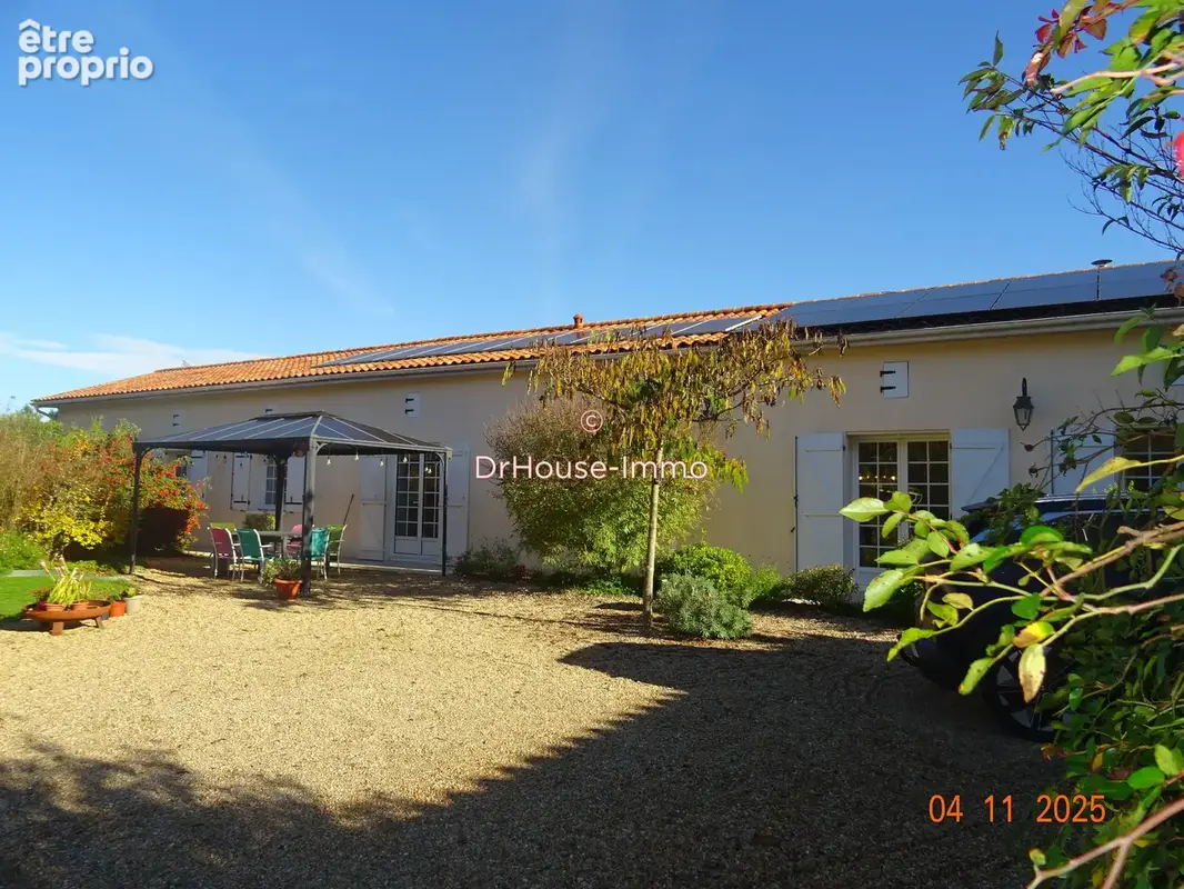 Maison 7 pièces 188 m² à vendre à Cercoux (17270) - photo 60