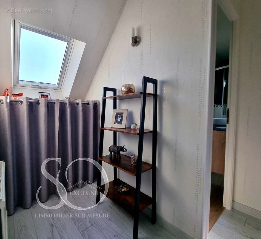 Maison à MEZIERES-SUR-SEINE