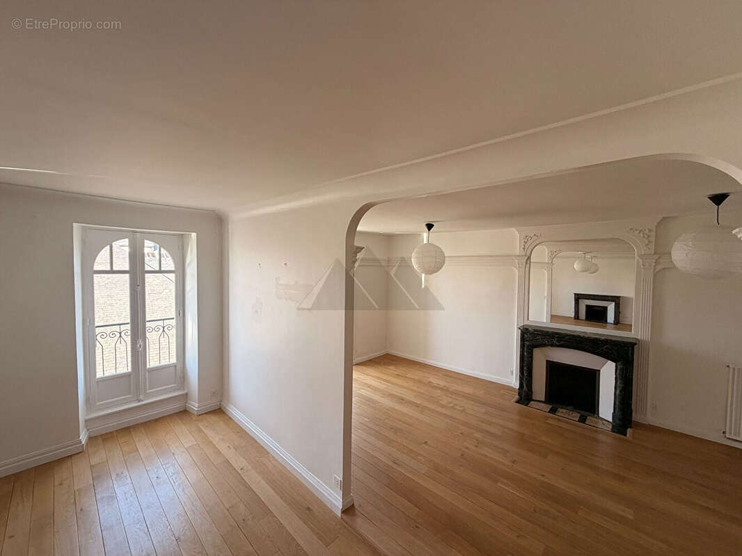 A vendre quimper historique magnifique appartement  3 chambres  135m2 - photo 6