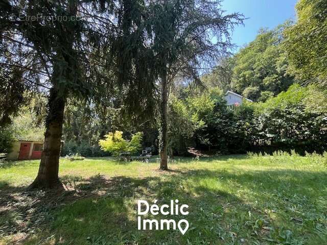 Maison à LA CHAPELLE-MOULIERE