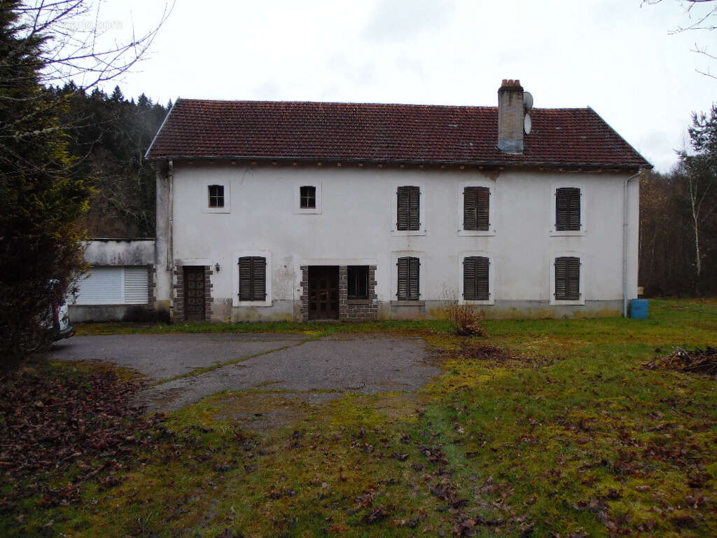 Maison à SENONES