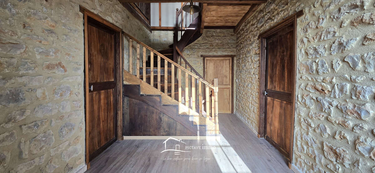 Maison à CEAUX-EN-COUHE