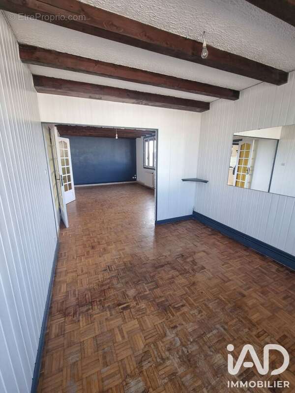 Appartement 97 m² à Roanne  - photo 6