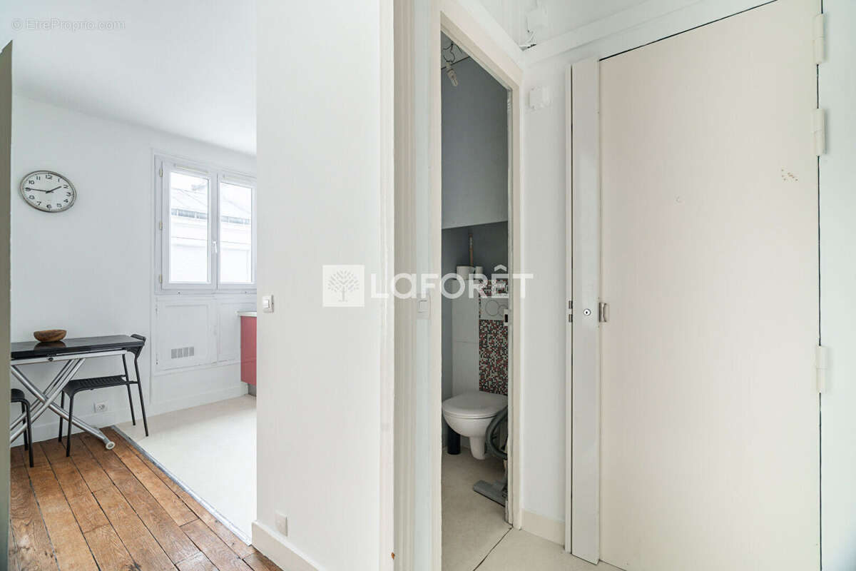 Appartement à PARIS-17E