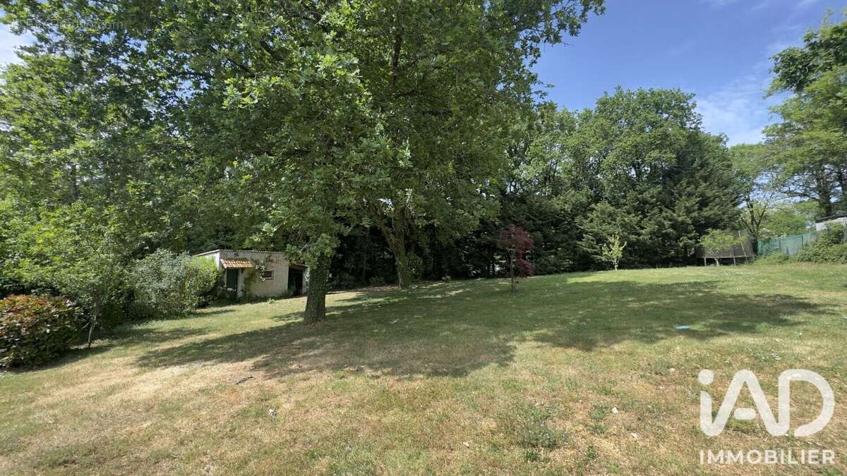 Maison 94 m² à Bouaye  - photo 2