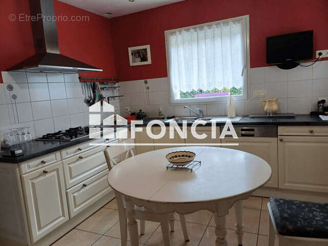 Maison à CHARTRES-DE-BRETAGNE