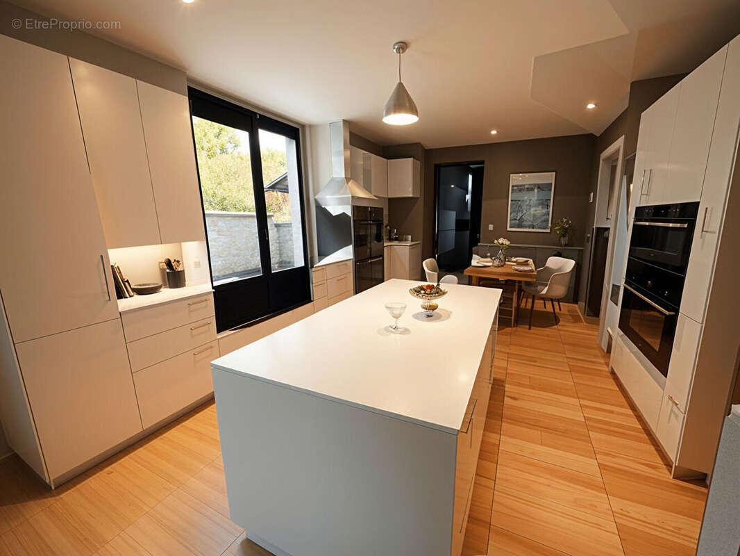 Maison à BROUSSEVAL