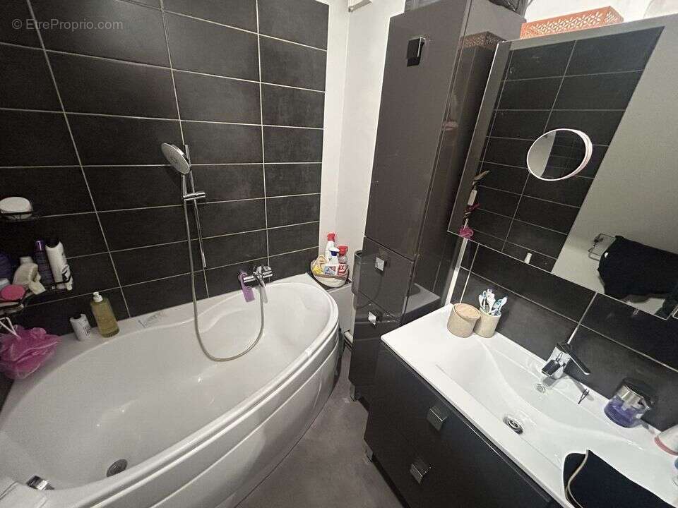 T3 - Chateau gombert - box - garage - terrasse  - Appartement à MARSEILLE-13E