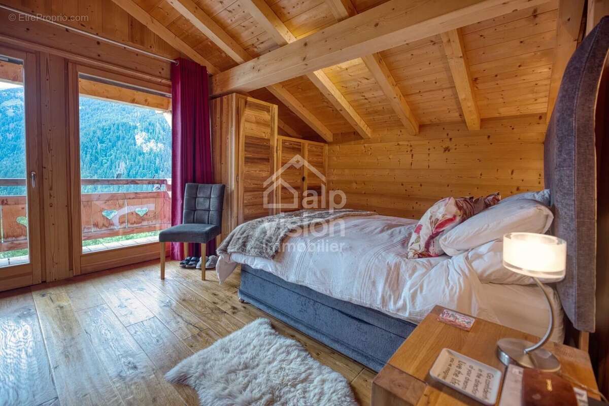 Maison à CHATEL