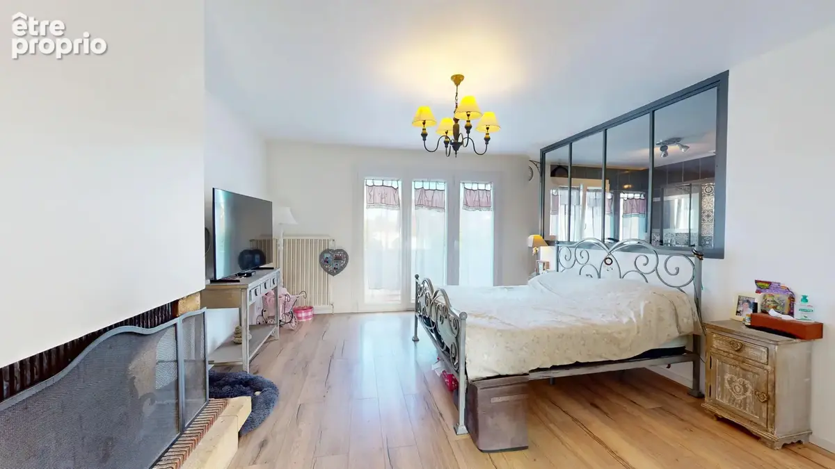 Maison 6 pièces 117 m² à vendre à Montfermeil (93370) - photo 10