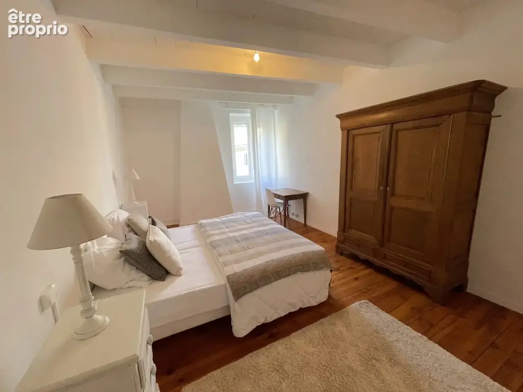 Investissement locatif - Maison 3 appartements + dépendances - 178 m² - photo 6