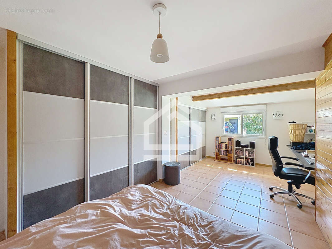 Maison 6 pièces avec piscine - photo 6