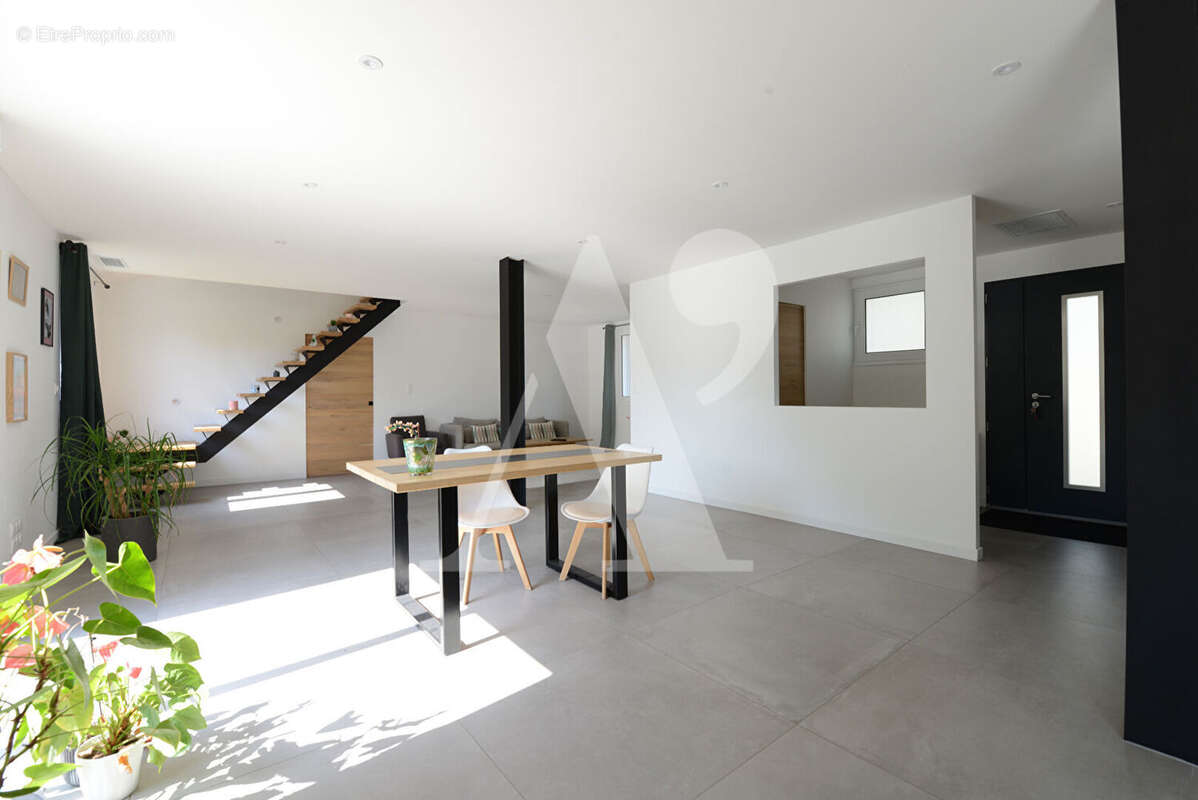 Architectures rénovée - 2023 - maison familiale sadirac - photo 6