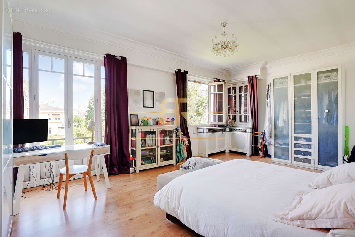 Maison à DRANCY