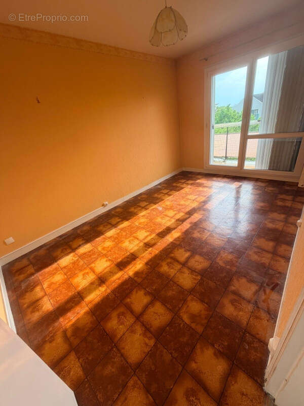 Appartement à TREMBLAY-EN-FRANCE