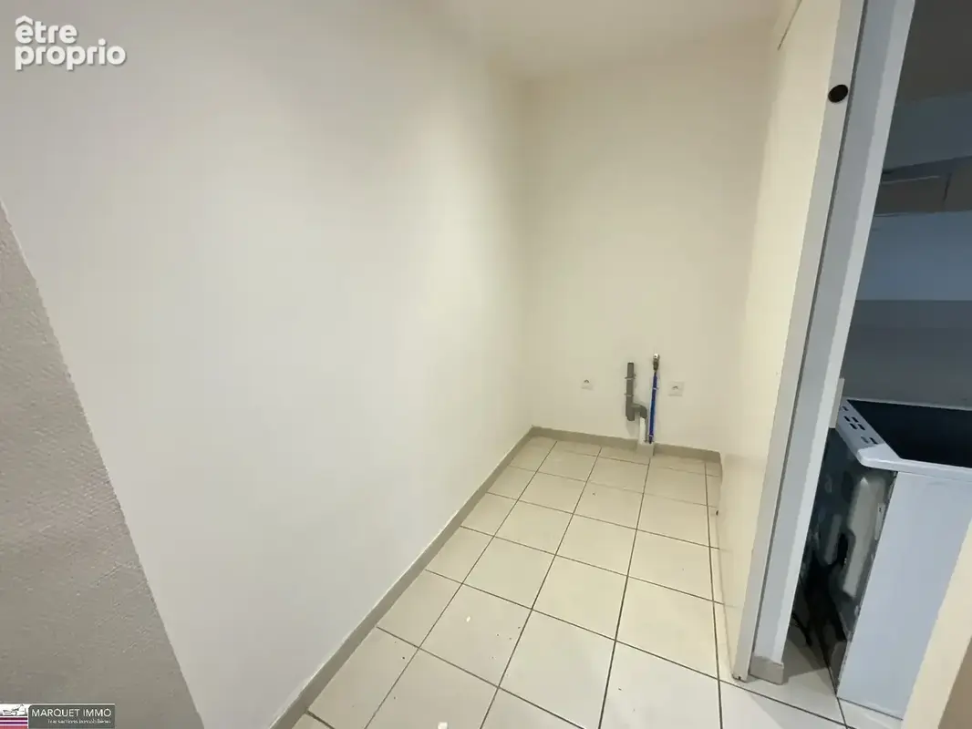 Une opportunité rare sur Béziers - Font-Neuve !!! Cette agréable villa T3 de plain-pied offrant 60 m² habitables, construite en  - photo 21