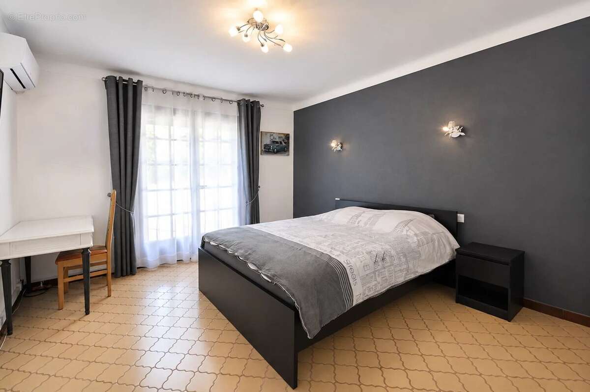 Maison 150 m² à Mougins  - photo 14
