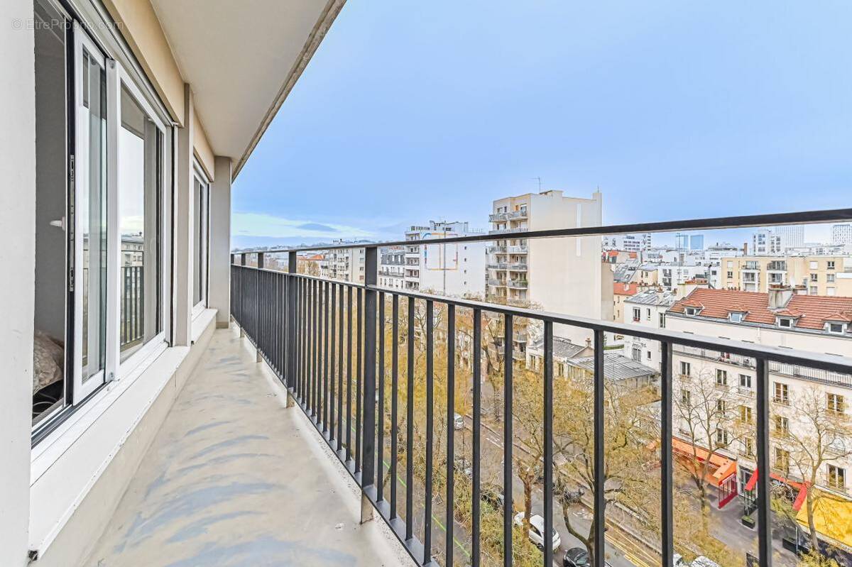 Appartement à PARIS-11E