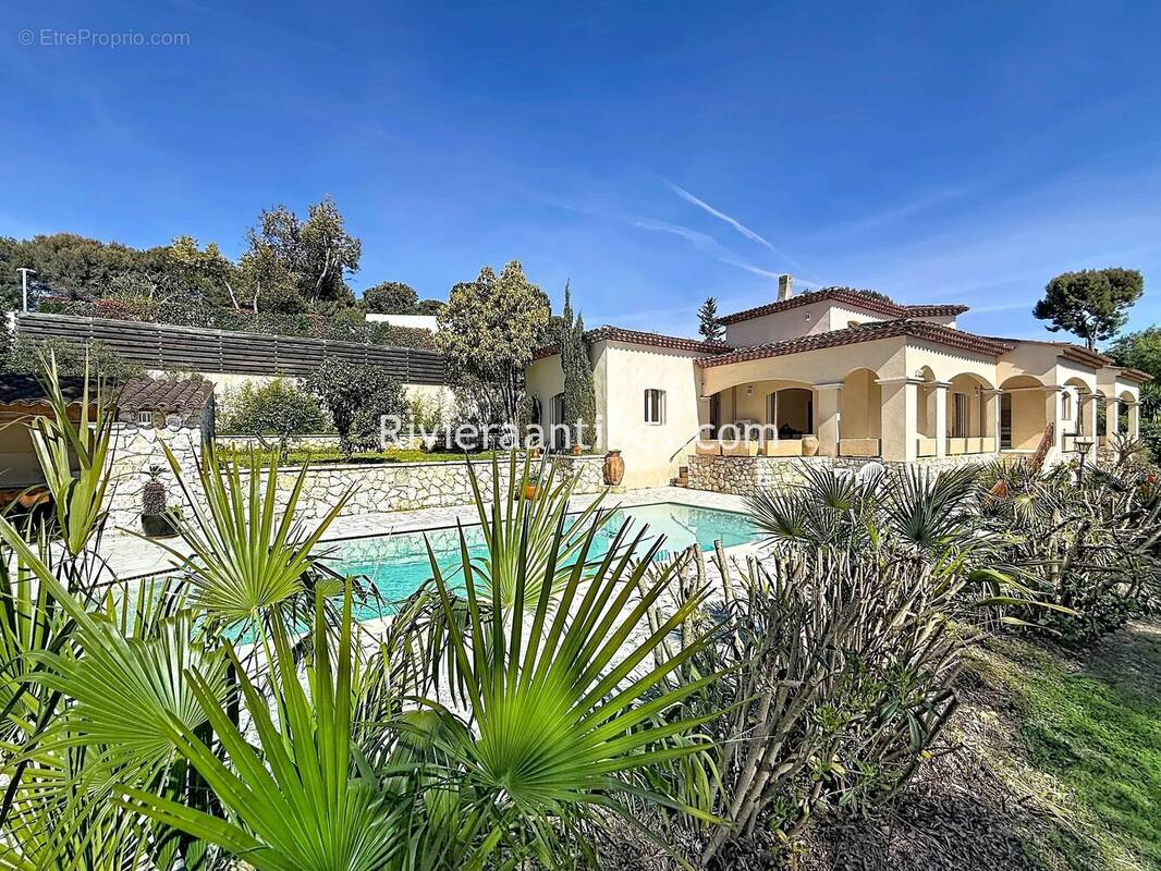 Maison à ANTIBES