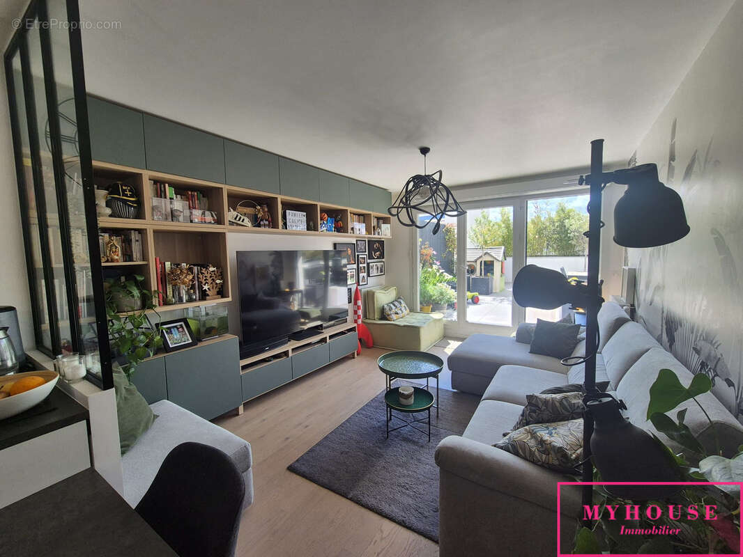 Appartement à BAGNEUX