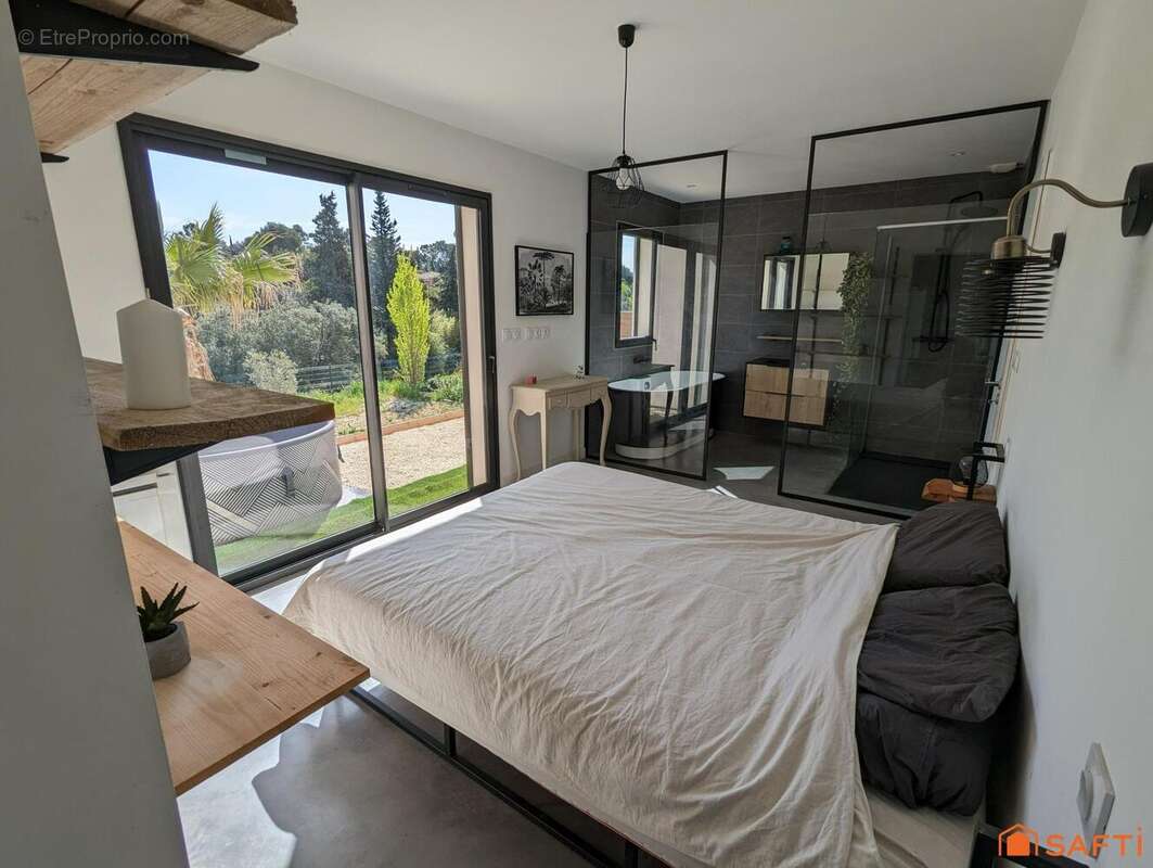 Photo 8 - Maison à NIMES