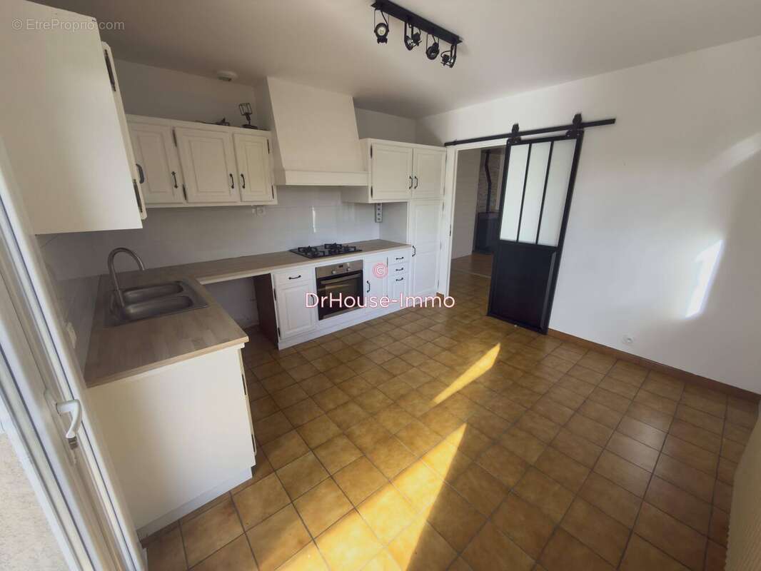 Maison à MIGNALOUX-BEAUVOIR