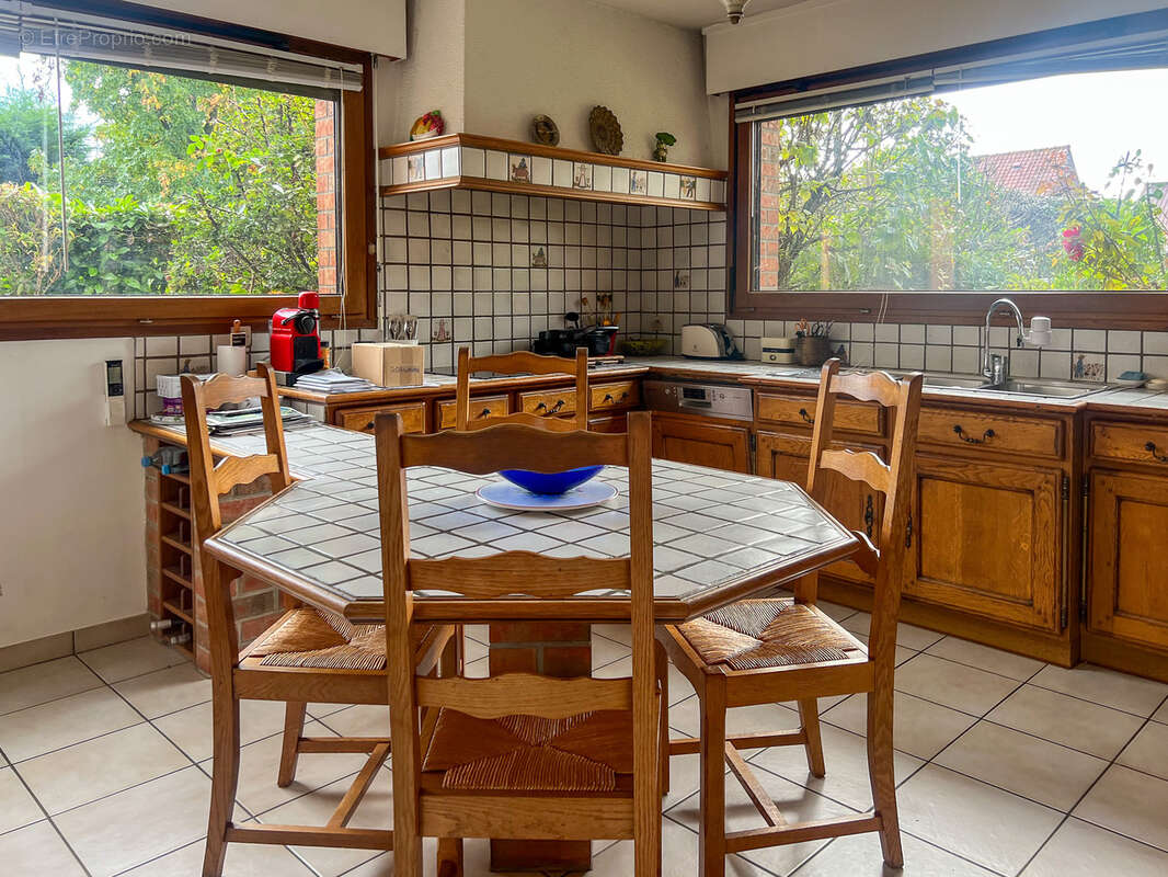 Maison à SAINGHIN-EN-MELANTOIS