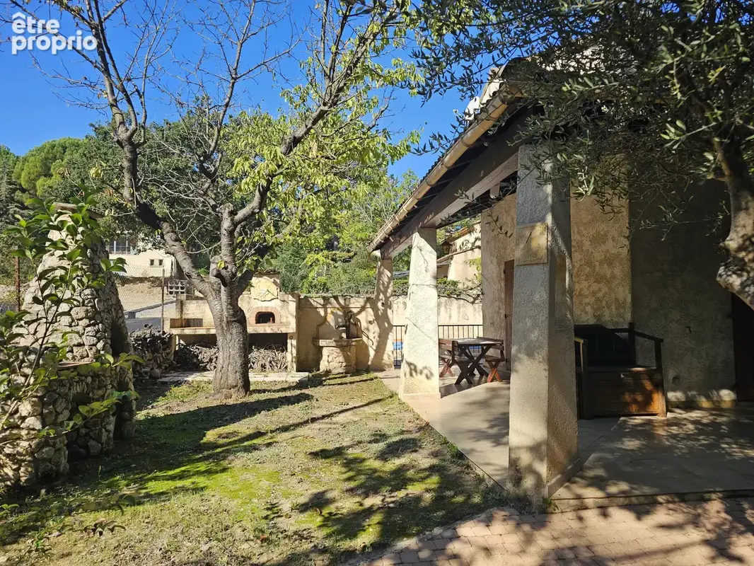Maison de 172 m2 sur 537 m2 terrain avec piscine - photo 2