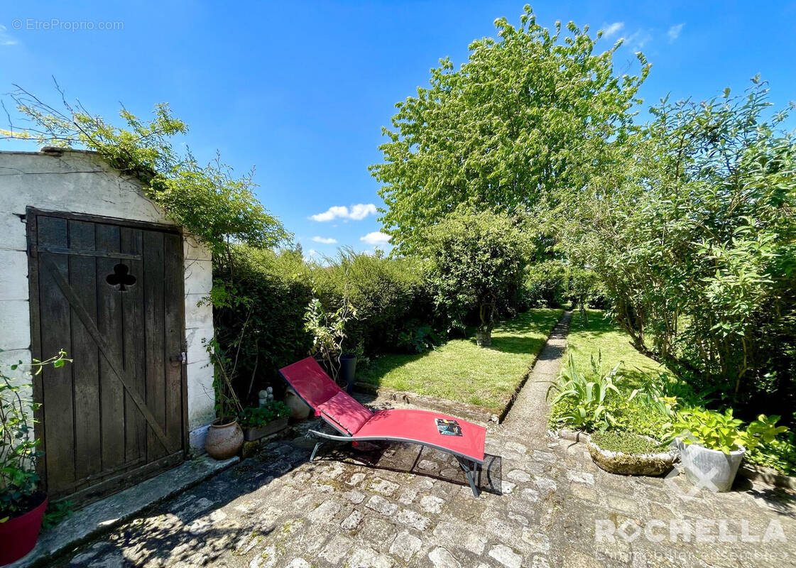 Maison à TONNAY-CHARENTE