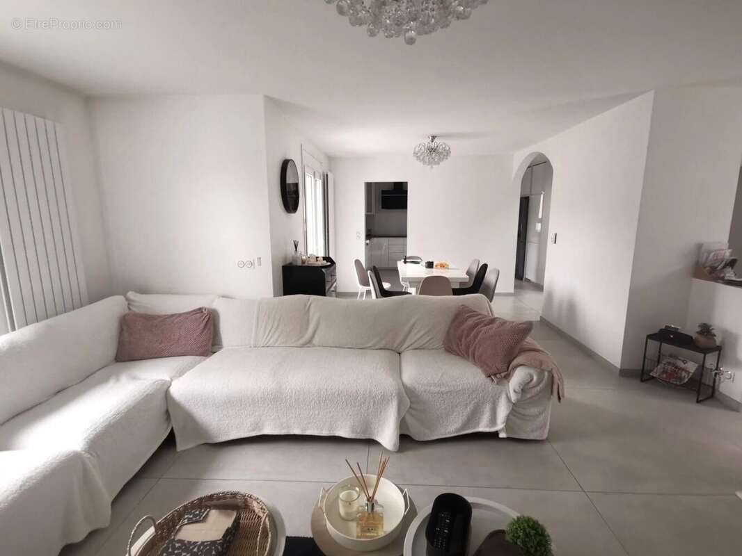 Maison à VITRY-SUR-SEINE
