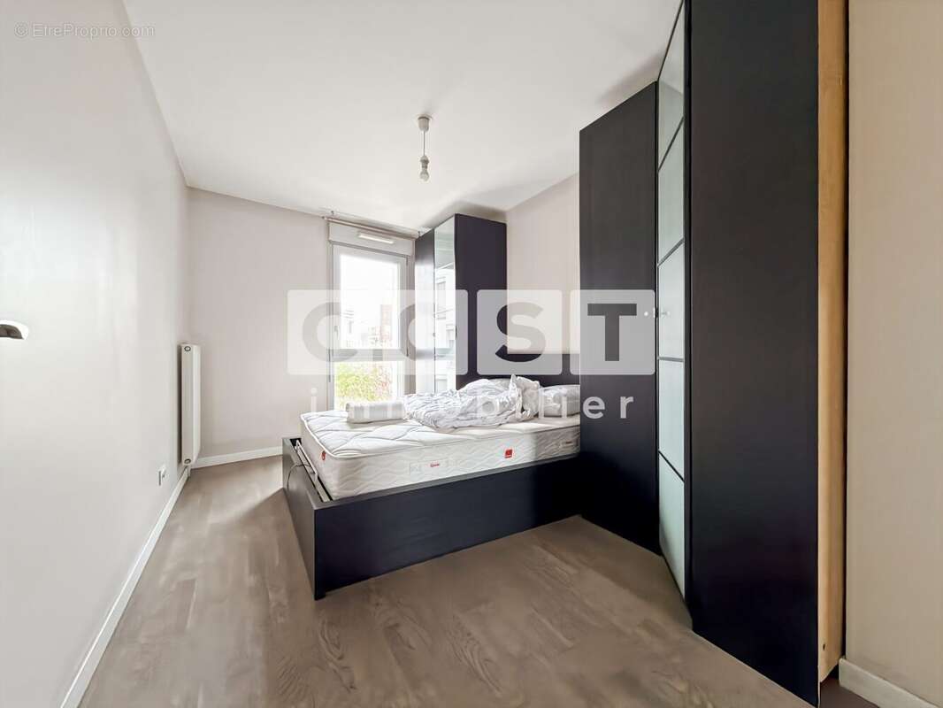 Appartement à GENNEVILLIERS