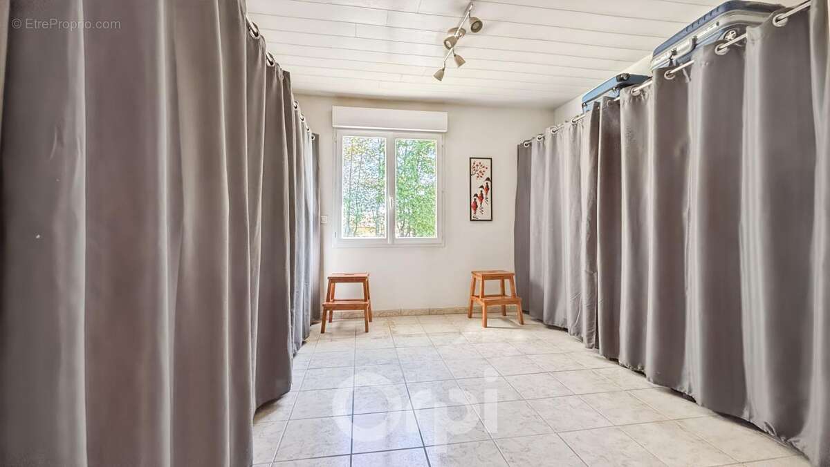 Maison à CHATELUS-LE-MARCHEIX