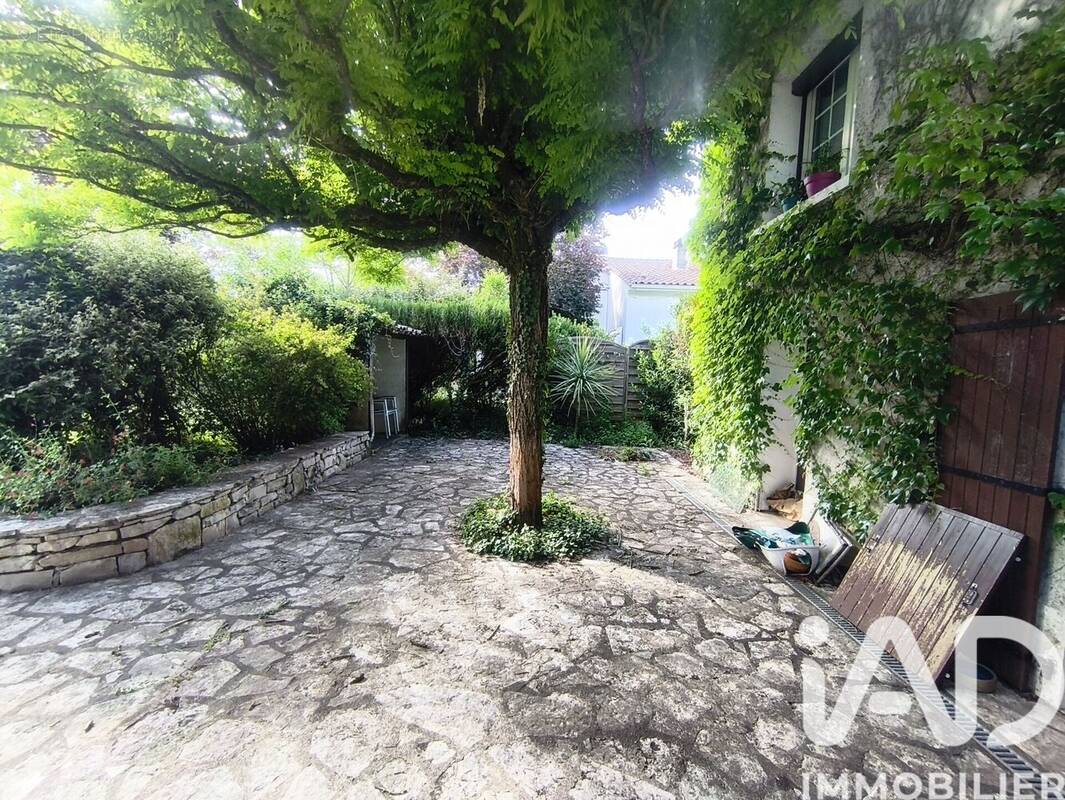 Photo 1 - Maison à SAINT-MICHEL