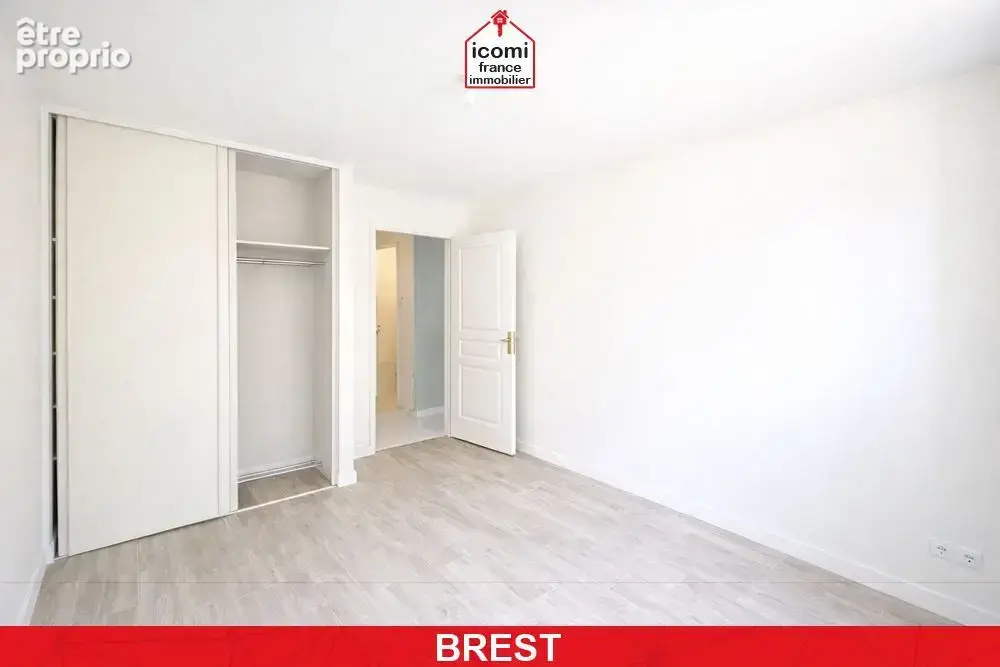 Finistere - brest (29200) - a vendre - appartement 42m² - 1 chambre -  - bourg de lambezelec - ascenseur - proche commerces - photo 7