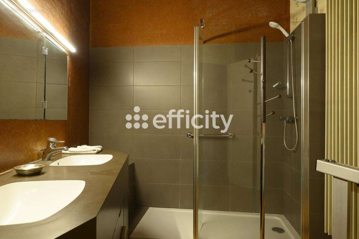 Maison à JOUY-EN-JOSAS