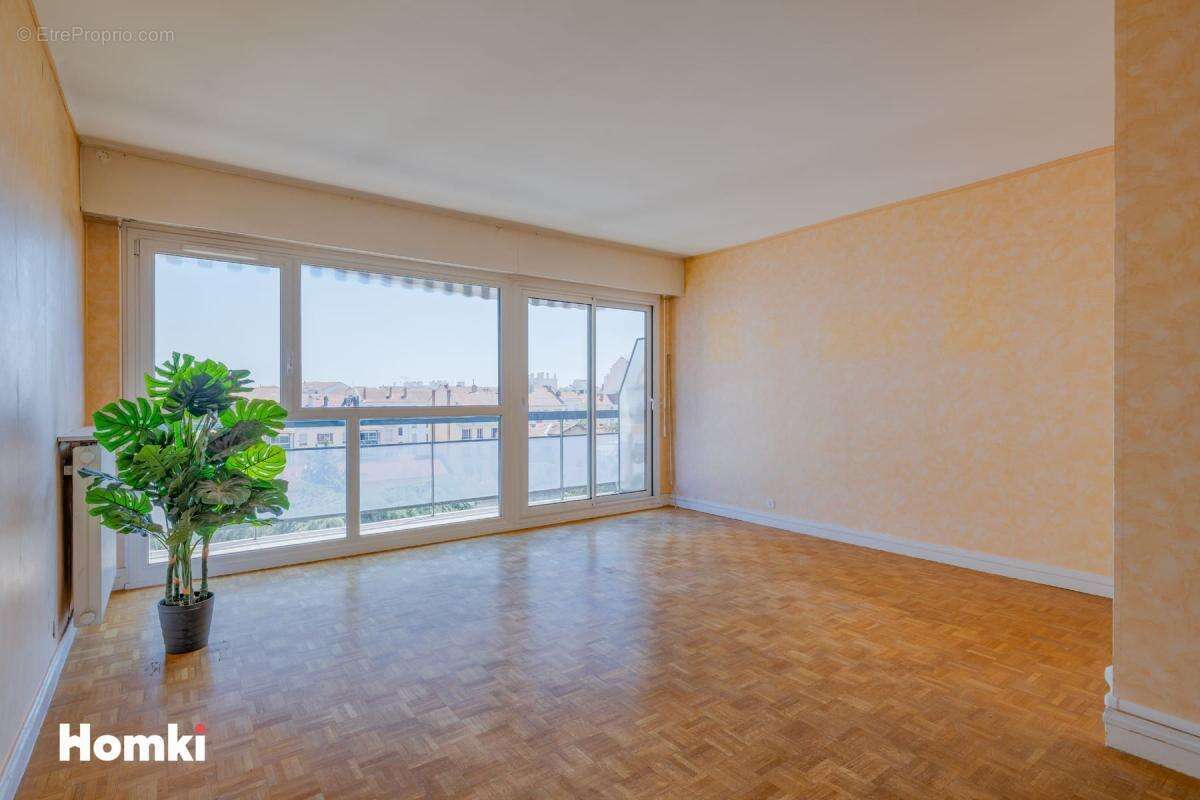Appartement à LYON-3E