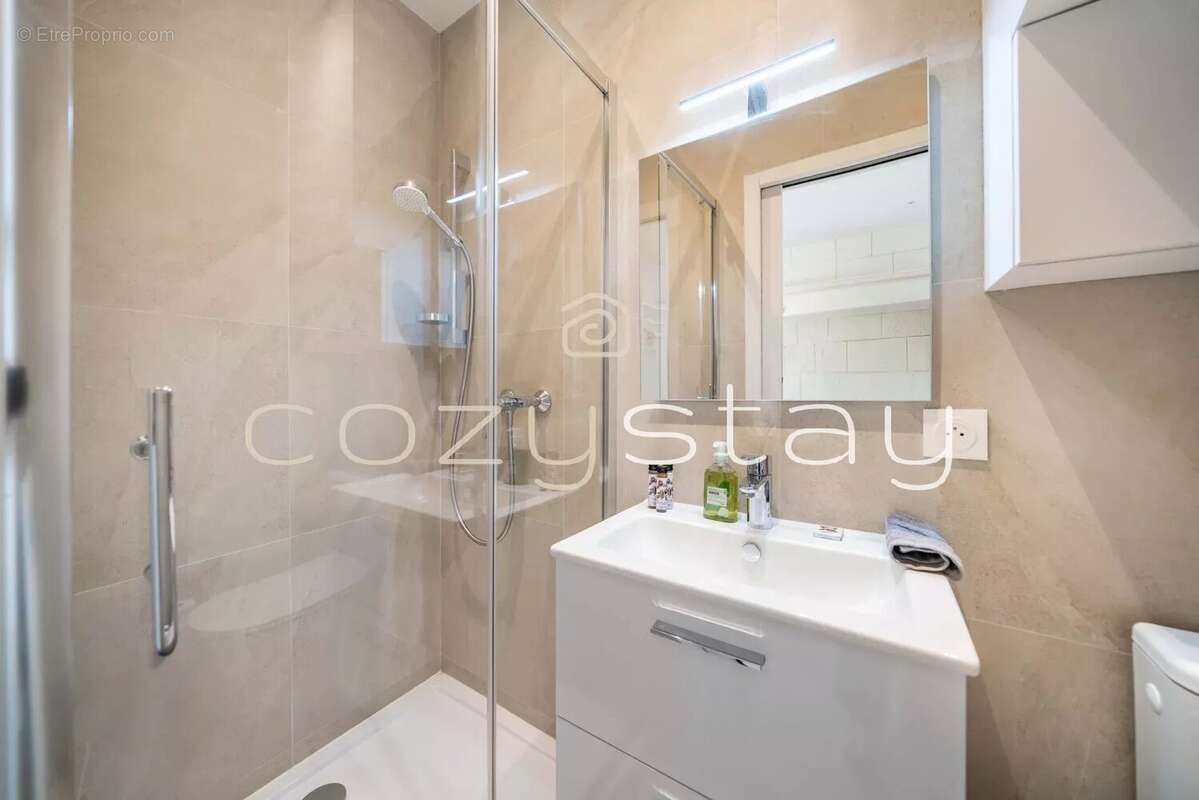 Immeuble de 4 studios, Cannes Le Suquet - photo 8