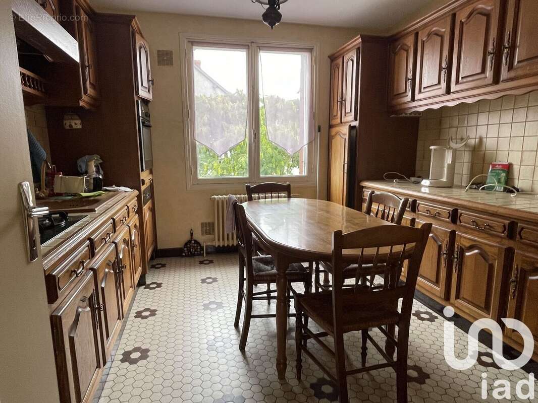 Photo 6 - Maison à NEUILLAY-LES-BOIS