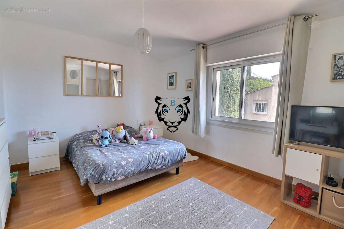 Maison à DRAGUIGNAN