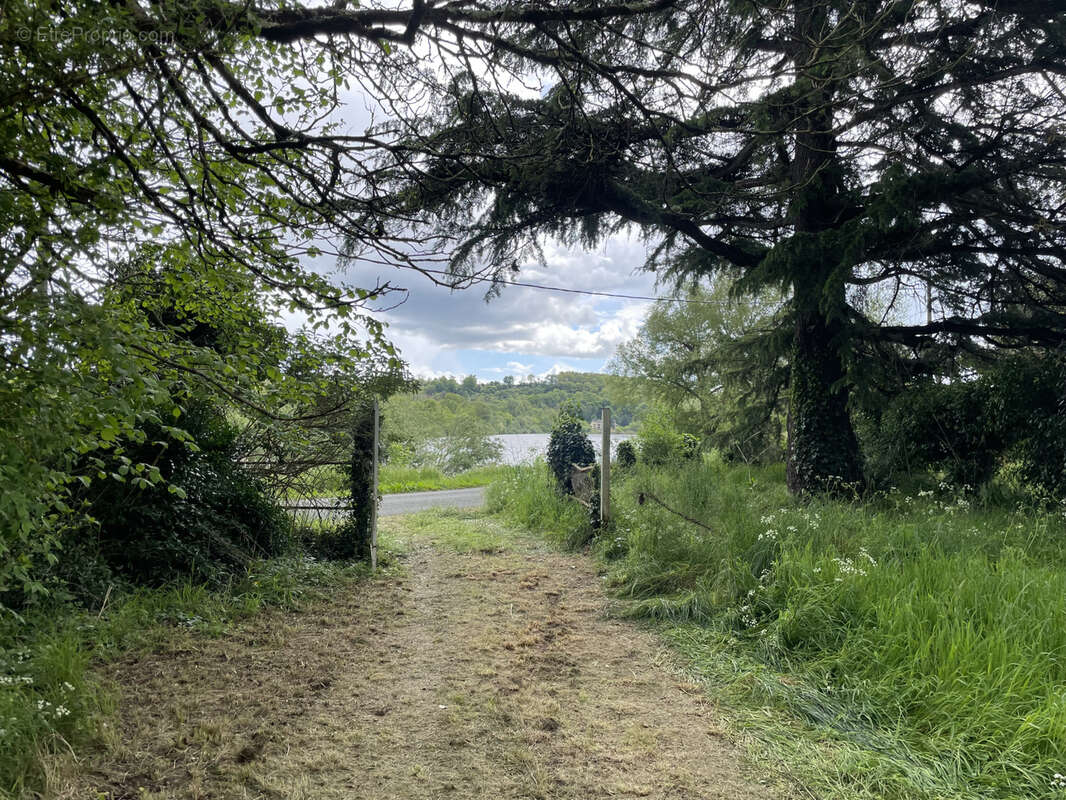 Maison à SAINTE-TERRE