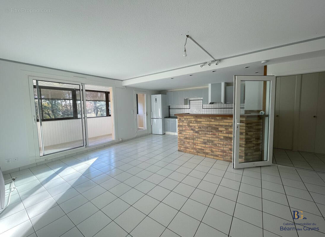 Appartement à SALIES-DE-BEARN