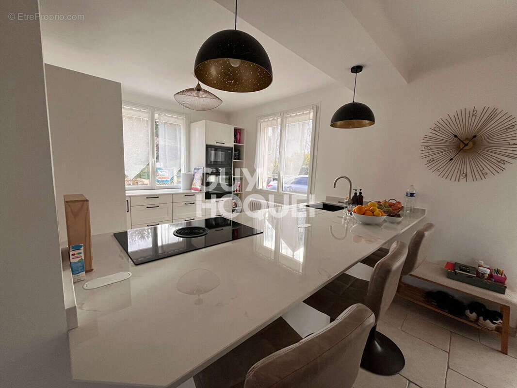 Maison à MORET-SUR-LOING